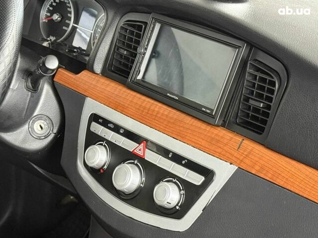 Белый Лифан 620, объемом двигателя 1.6 л и пробегом 51 тыс. км за 5490 $, фото 17 на Automoto.ua