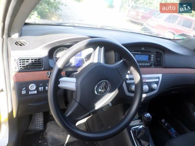 Бежевий Ліфан 620, об'ємом двигуна 1.59 л та пробігом 19 тис. км за 4650 $, фото 6 на Automoto.ua