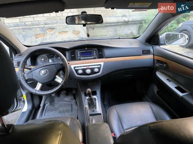 Сірий Ліфан 620, об'ємом двигуна 1.6 л та пробігом 179 тис. км за 4200 $, фото 6 на Automoto.ua