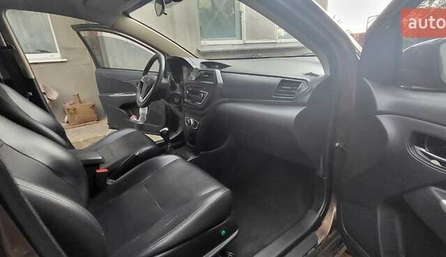 Коричневий Ліфан X50, об'ємом двигуна 1.5 л та пробігом 101 тис. км за 4700 $, фото 7 на Automoto.ua