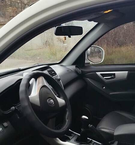 Белый Лифан Х60, объемом двигателя 1.79 л и пробегом 91 тыс. км за 5600 $, фото 10 на Automoto.ua