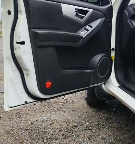 Белый Лифан Х60, объемом двигателя 1.79 л и пробегом 91 тыс. км за 5600 $, фото 14 на Automoto.ua