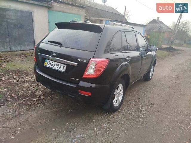 Черный Лифан Х60, объемом двигателя 1.8 л и пробегом 57 тыс. км за 4400 $, фото 2 на Automoto.ua