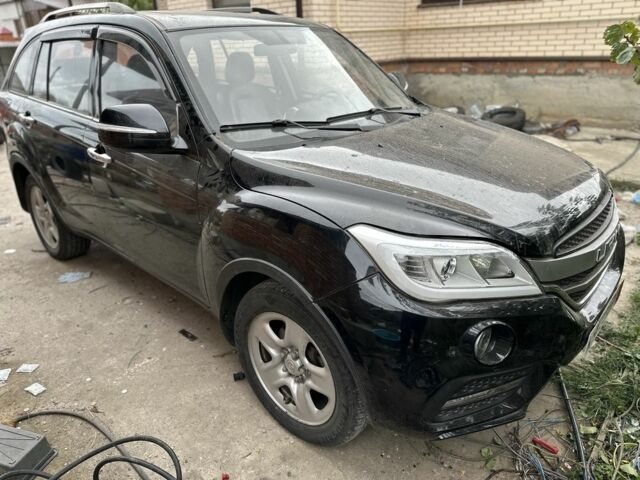 Черный Лифан Х60, объемом двигателя 1.8 л и пробегом 30 тыс. км за 2000 $, фото 7 на Automoto.ua