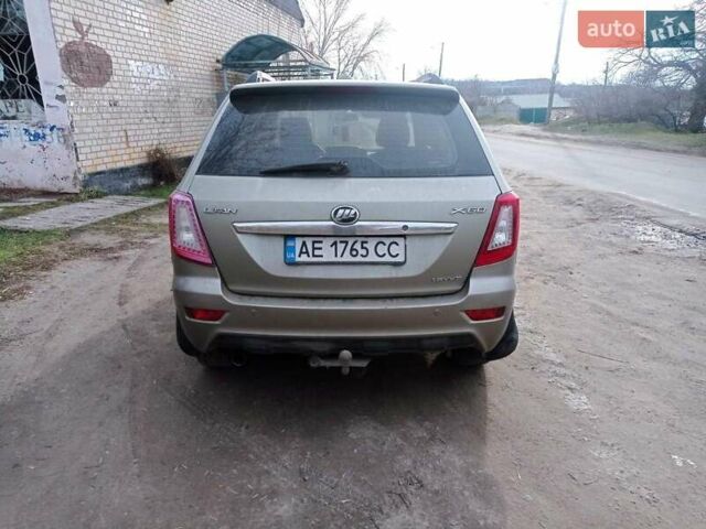 Серый Лифан Х60, объемом двигателя 1.8 л и пробегом 150 тыс. км за 4300 $, фото 2 на Automoto.ua