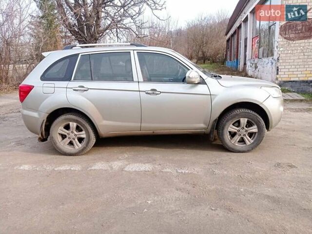 Серый Лифан Х60, объемом двигателя 1.8 л и пробегом 150 тыс. км за 4300 $, фото 1 на Automoto.ua
