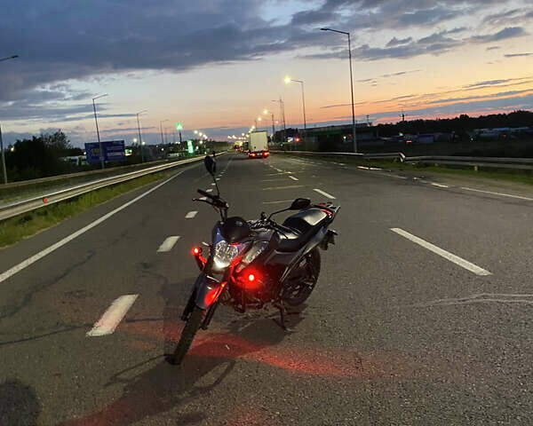 Сірий Ліфан CityR 200, об'ємом двигуна 0.18 л та пробігом 9 тис. км за 1000 $, фото 5 на Automoto.ua