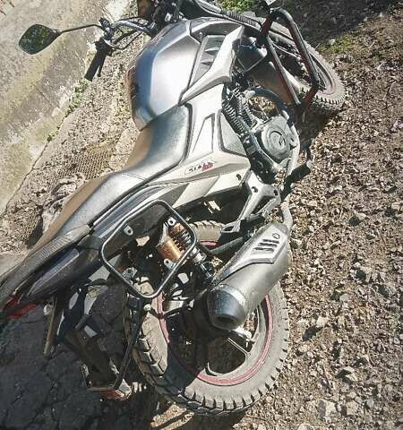 Серый Лифан CityR 200, объемом двигателя 0.18 л и пробегом 5 тыс. км за 1000 $, фото 2 на Automoto.ua