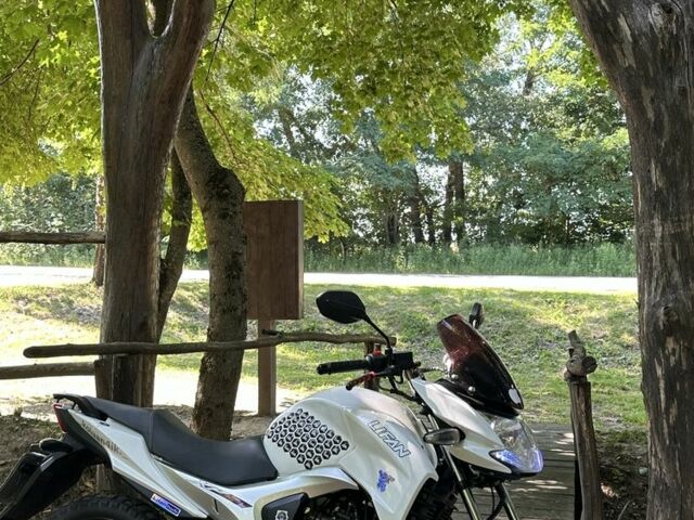Лифан Другая, объемом двигателя 0.2 л и пробегом 0 тыс. км за 55000 $, фото 2 на Automoto.ua