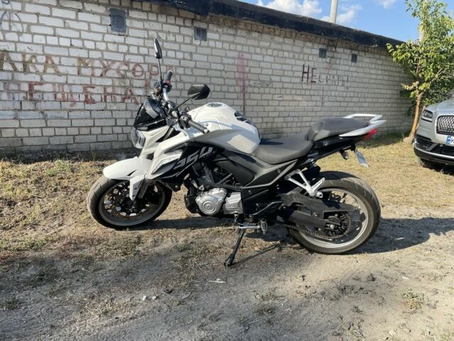 Лифан Другая, объемом двигателя 0.35 л и пробегом 0 тыс. км за 3000 $, фото 2 на Automoto.ua