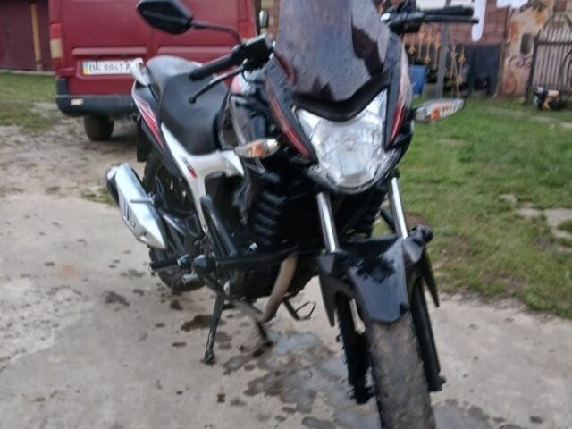 Лифан Другая, объемом двигателя 15 л и пробегом 0 тыс. км за 1300 $, фото 3 на Automoto.ua