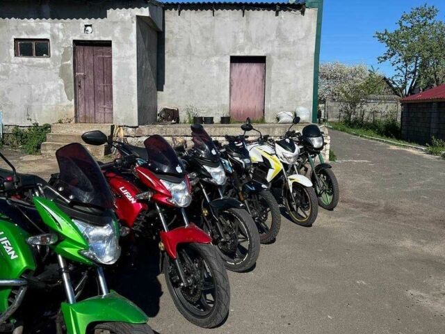 Лифан Другая, объемом двигателя 0.2 л и пробегом 0 тыс. км за 1400 $, фото 5 на Automoto.ua