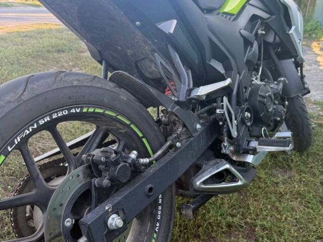 Лифан Другая, объемом двигателя 0.2 л и пробегом 0 тыс. км за 1500 $, фото 4 на Automoto.ua