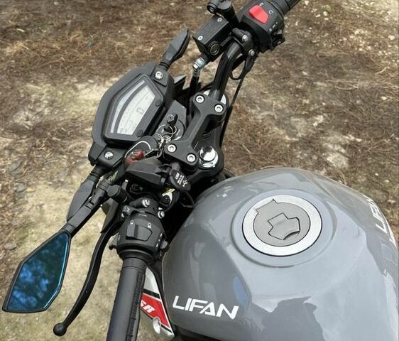 Лифан Другая, объемом двигателя 0.2 л и пробегом 0 тыс. км за 1600 $, фото 5 на Automoto.ua