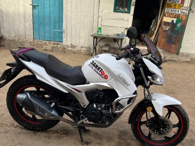 Лифан Другая, объемом двигателя 0.22 л и пробегом 0 тыс. км за 1300 $, фото 4 на Automoto.ua