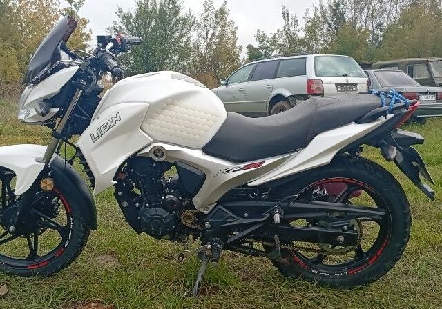 Ліфан Інша, об'ємом двигуна 0.2 л та пробігом 0 тис. км за 1200 $, фото 2 на Automoto.ua