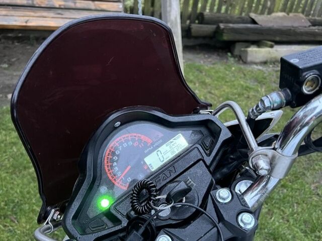 Лифан Другая, объемом двигателя 0.2 л и пробегом 0 тыс. км за 1500 $, фото 2 на Automoto.ua