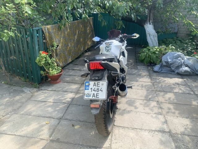 Лифан Другая, объемом двигателя 0.2 л и пробегом 0 тыс. км за 1200 $, фото 8 на Automoto.ua