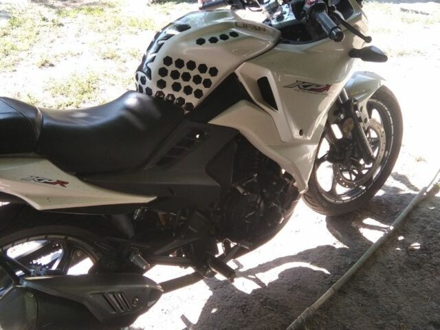 Лифан Другая, объемом двигателя 0.2 л и пробегом 0 тыс. км за 55000 $, фото 3 на Automoto.ua