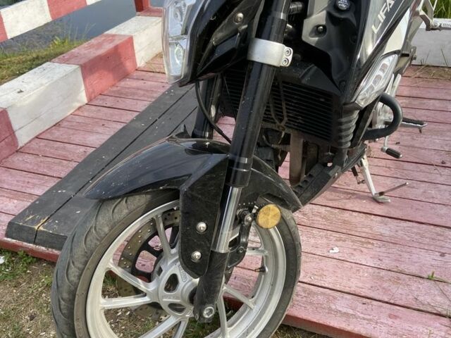 Лифан Другая, объемом двигателя 0.25 л и пробегом 0 тыс. км за 2200 $, фото 4 на Automoto.ua