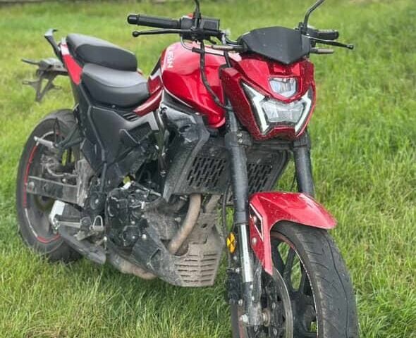 Лифан Другая, объемом двигателя 0.22 л и пробегом 0 тыс. км за 1300 $, фото 4 на Automoto.ua