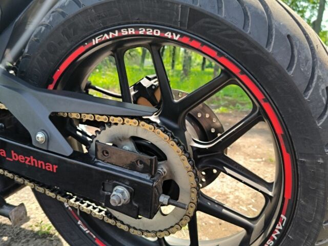 Лифан Другая, объемом двигателя 0.2 л и пробегом 0 тыс. км за 1500 $, фото 4 на Automoto.ua