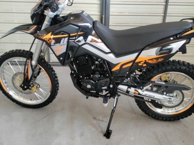 Лифан Другая, объемом двигателя 0.25 л и пробегом 0 тыс. км за 1800 $, фото 7 на Automoto.ua