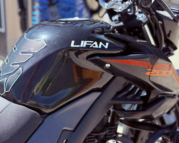 Чорний Ліфан JR 200, об'ємом двигуна 0.18 л та пробігом 9 тис. км за 1100 $, фото 6 на Automoto.ua