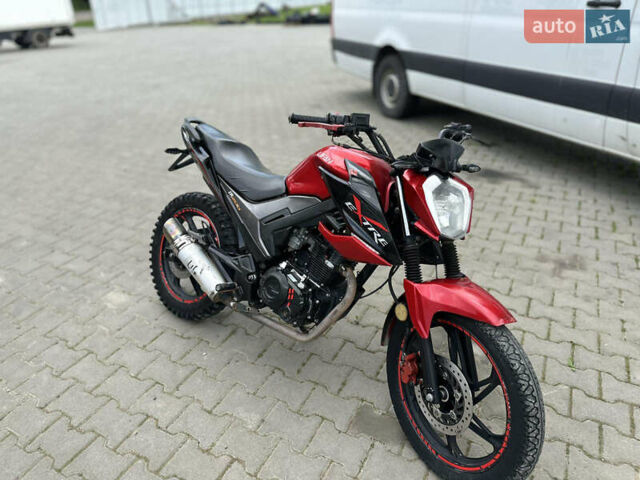 Красный Лифан JR 200, объемом двигателя 0.18 л и пробегом 2 тыс. км за 950 $, фото 1 на Automoto.ua