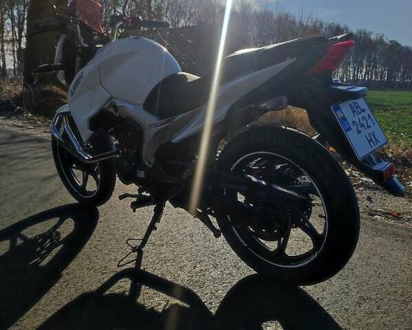 Білий Ліфан KP 200, об'ємом двигуна 0.2 л та пробігом 28 тис. км за 1250 $, фото 4 на Automoto.ua