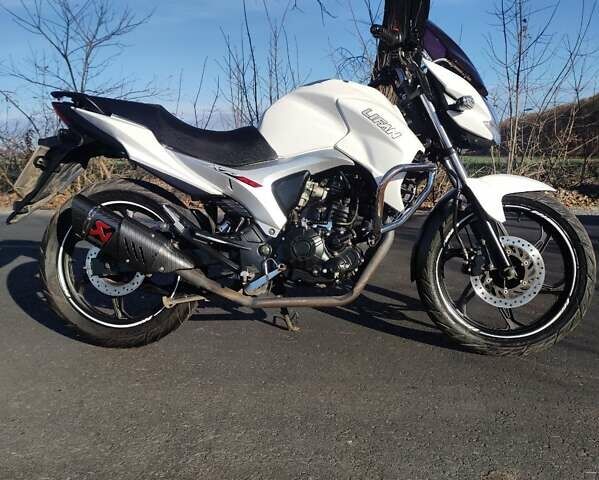 Білий Ліфан KP 200, об'ємом двигуна 0.2 л та пробігом 28 тис. км за 1250 $, фото 6 на Automoto.ua
