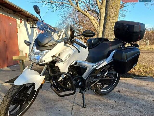 Білий Ліфан KP 200, об'ємом двигуна 0.2 л та пробігом 2 тис. км за 2200 $, фото 10 на Automoto.ua