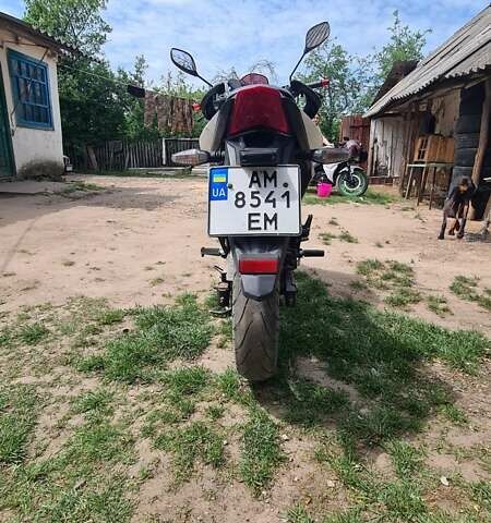 Белый Лифан KP 200, объемом двигателя 0.2 л и пробегом 21 тыс. км за 1100 $, фото 3 на Automoto.ua