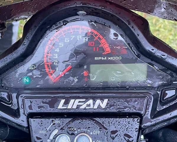 Чорний Ліфан KP 200, об'ємом двигуна 0 л та пробігом 11 тис. км за 1352 $, фото 1 на Automoto.ua