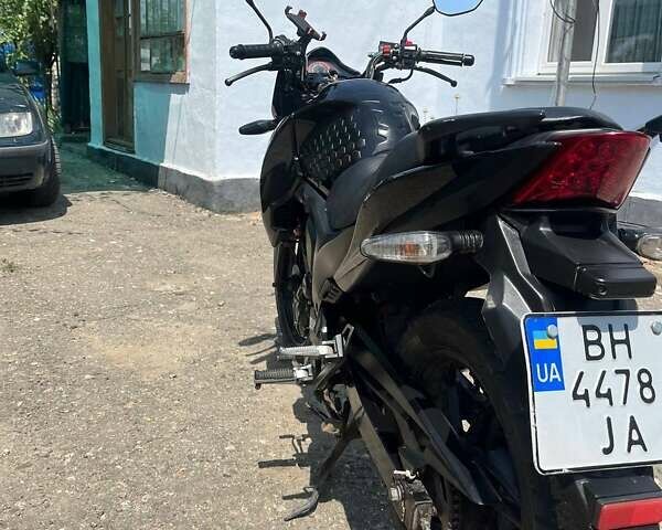 Лифан KP 200 2020 в Баштанке на Automoto.ua Черный Лифан KP 200, объемом двигателя 0.2 л и пробегом 15 тыс. км за 1000 $, фото 7 на Automoto.ua