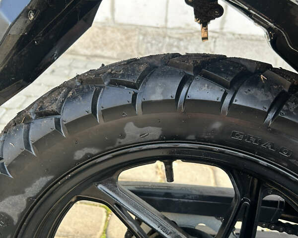 Чорний Ліфан KP 200, об'ємом двигуна 0.2 л та пробігом 4 тис. км за 1500 $, фото 1 на Automoto.ua