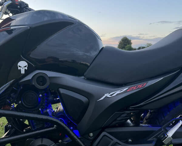Чорний Ліфан KP 200, об'ємом двигуна 0.2 л та пробігом 8 тис. км за 1600 $, фото 7 на Automoto.ua