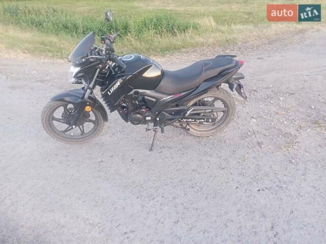 Чорний Ліфан KP 200, об'ємом двигуна 0.2 л та пробігом 5 тис. км за 1650 $, фото 6 на Automoto.ua