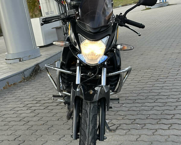 Чорний Ліфан KP 200, об'ємом двигуна 0.2 л та пробігом 25 тис. км за 1133 $, фото 4 на Automoto.ua