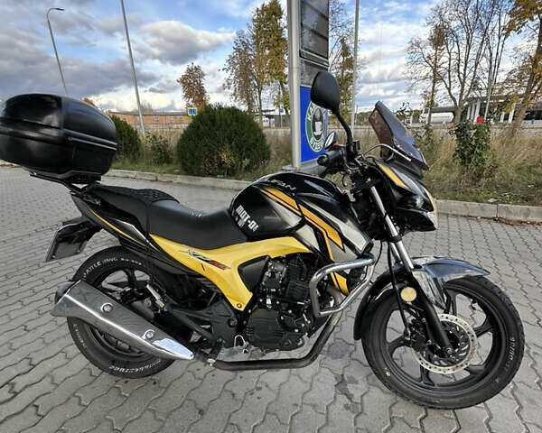 Чорний Ліфан KP 200, об'ємом двигуна 0.2 л та пробігом 25 тис. км за 1133 $, фото 1 на Automoto.ua