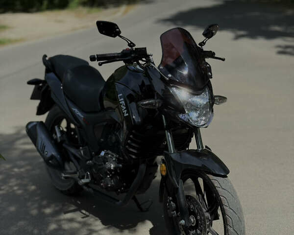 Черный Лифан KP 200, объемом двигателя 0.2 л и пробегом 6 тыс. км за 1600 $, фото 1 на Automoto.ua