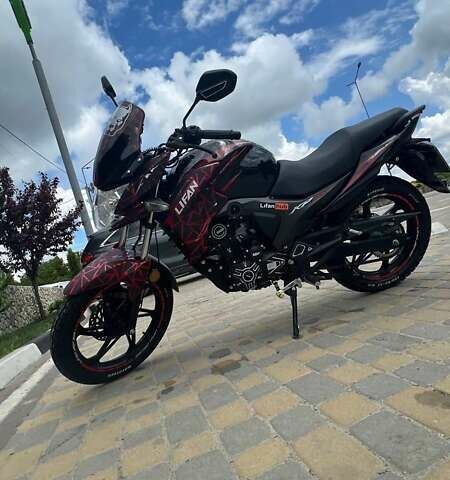 Красный Лифан KP 200, объемом двигателя 0.2 л и пробегом 21 тыс. км за 1400 $, фото 1 на Automoto.ua