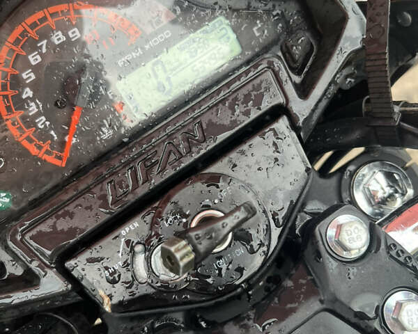 Лифан KP 200, объемом двигателя 0 л и пробегом 5 тыс. км за 1650 $, фото 5 на Automoto.ua