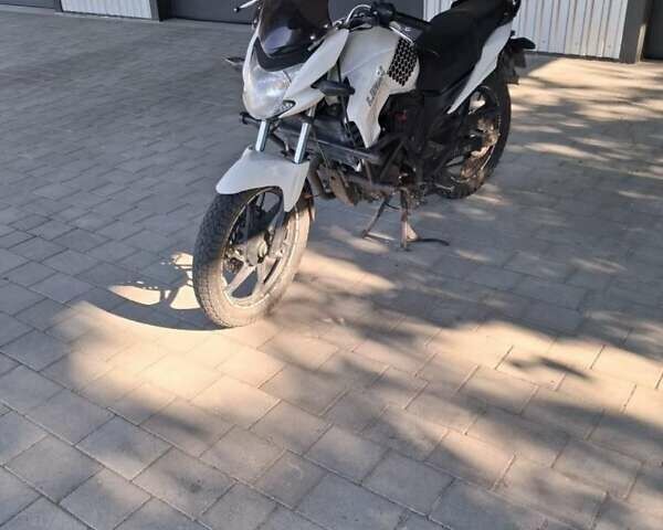 Лифан KP 200, объемом двигателя 0.2 л и пробегом 30 тыс. км за 900 $, фото 2 на Automoto.ua