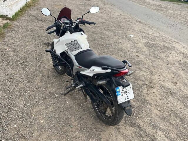 Лифан KP 200, объемом двигателя 0.2 л и пробегом 0 тыс. км за 1300 $, фото 3 на Automoto.ua
