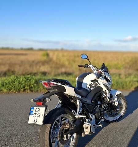 Белый Лифан KP 250, объемом двигателя 0.25 л и пробегом 13 тыс. км за 1600 $, фото 1 на Automoto.ua