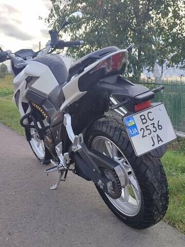 Білий Ліфан KP 250, об'ємом двигуна 0.25 л та пробігом 23 тис. км за 2000 $, фото 12 на Automoto.ua