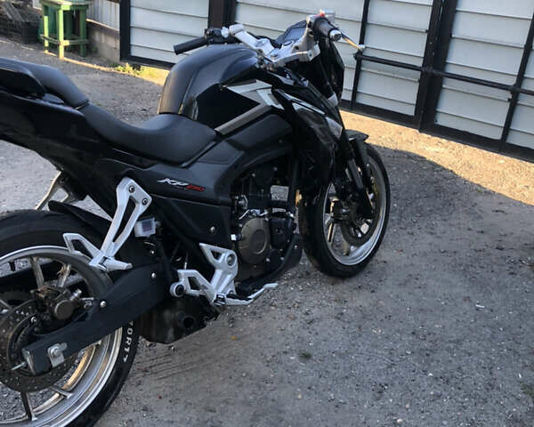 Чорний Ліфан KP 250, об'ємом двигуна 0.25 л та пробігом 23 тис. км за 1644 $, фото 2 на Automoto.ua