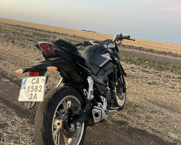 Черный Лифан KP 250, объемом двигателя 0.25 л и пробегом 10 тыс. км за 1100 $, фото 2 на Automoto.ua