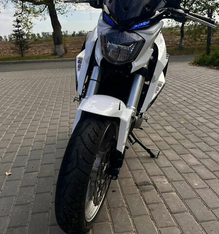 Белый Лифан KP 350, объемом двигателя 0.35 л и пробегом 14 тыс. км за 3200 $, фото 12 на Automoto.ua